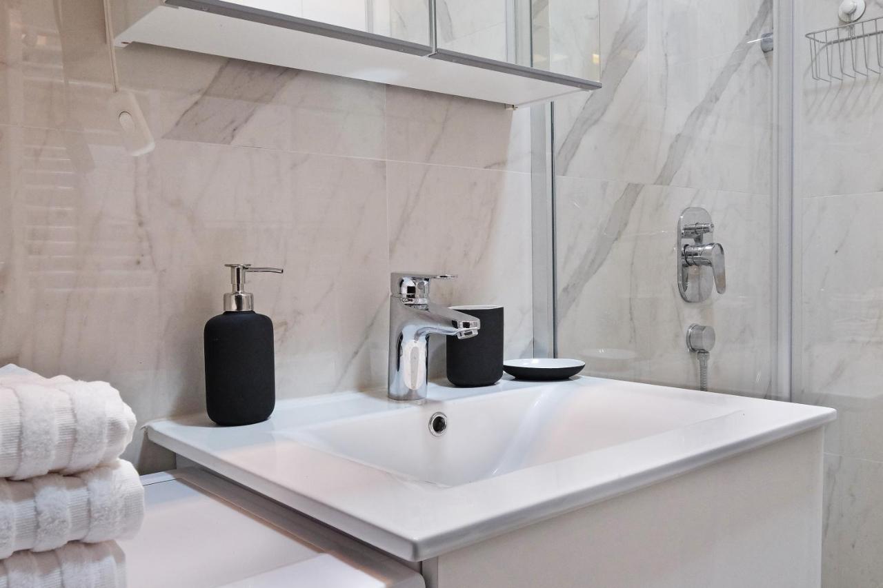 Central Spa Galaxy Apartment Belgrad Dış mekan fotoğraf